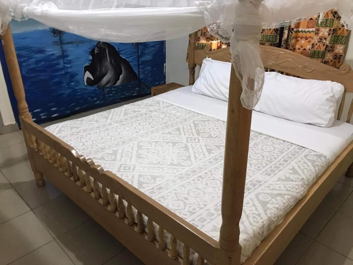 Homestaystudio62 Джинджа Екстериор снимка